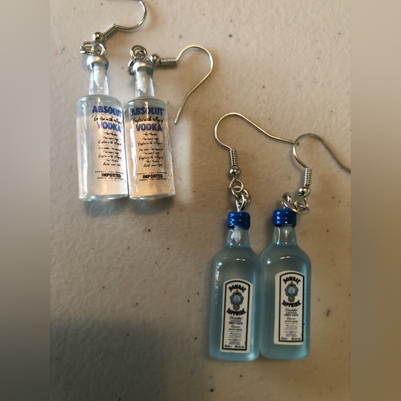 Jewelry Earrings Liquor Bottles Absolut Vodka Bombay Sapphire Gin